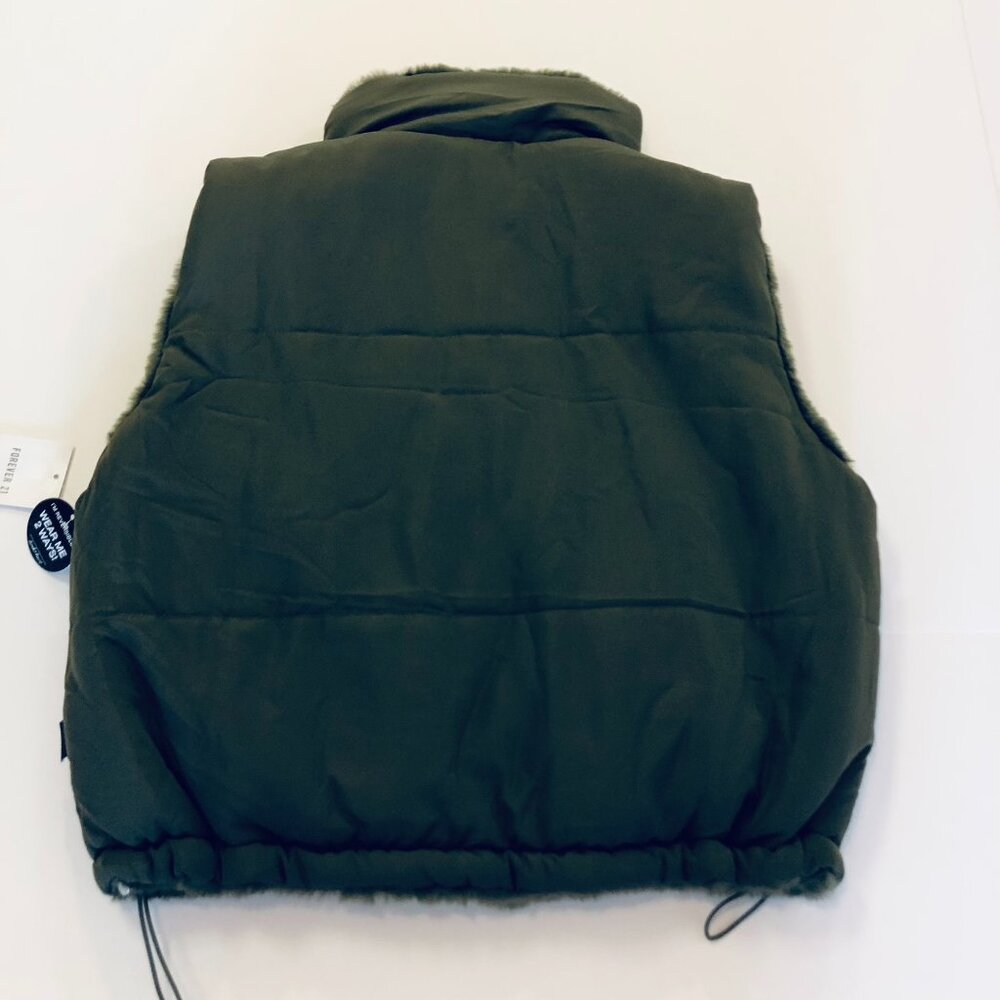 Forever 21 Zip Up Puffer Vest Jacket 2 Way Reversible Plush Trim Size L Green - Picture 3 of 16